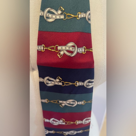 Vintage Paolo designs by Paolo Gucci green/red/blue with horse but logo necktie - Picture 3 of 4